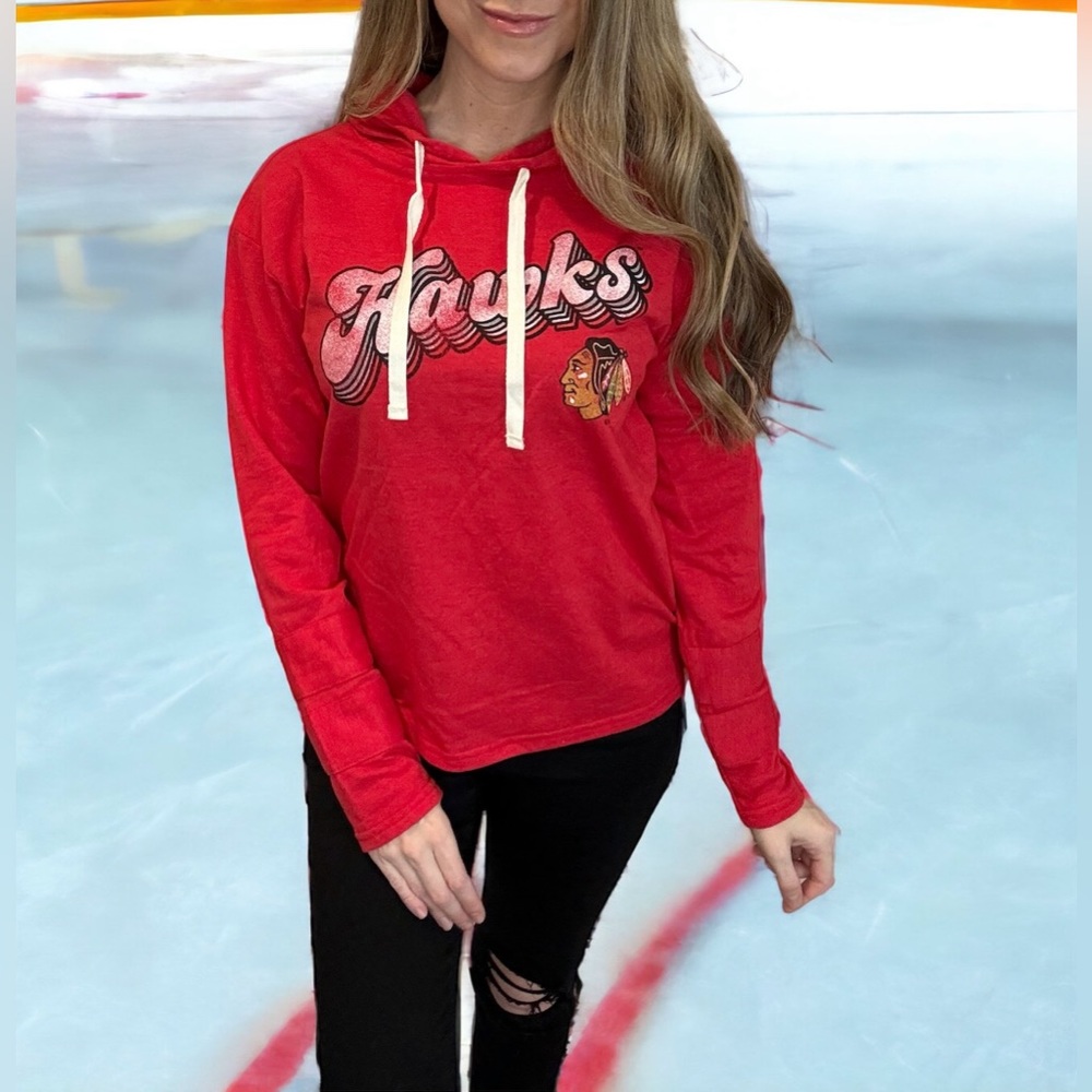 NHL Chicago Blackhawks hockey women’s pullover hooded sweatshirt NWT